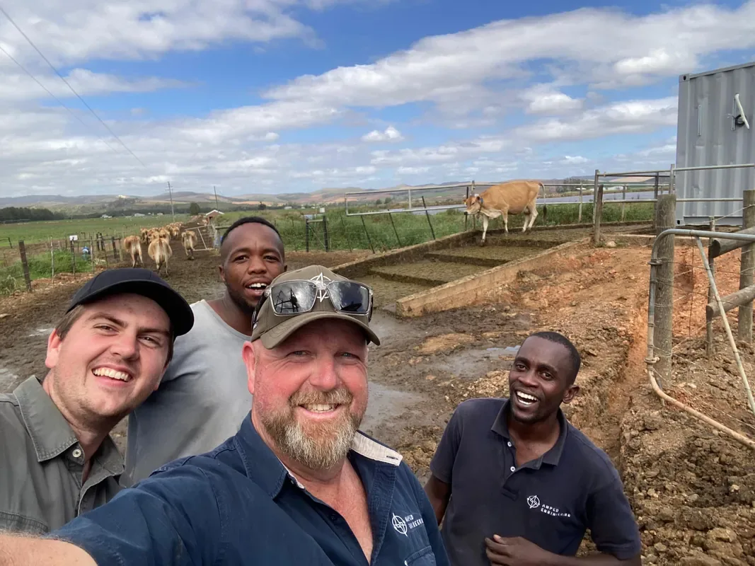 The Amped Electrical team at the Riversdale solar farm